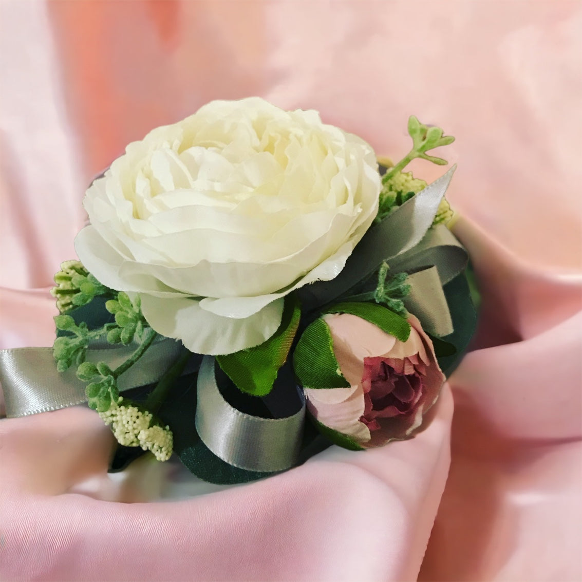 Ivory Bloom Corsage
